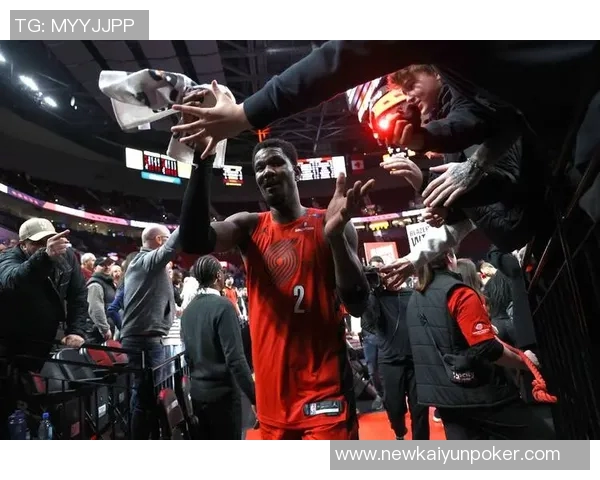 湖人新赛季挑战重重首发阵容如何搭配与艾顿能否复苏成关键问题