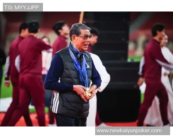 上海海港俱乐部代表赴西甲联盟考察青训并观赛交流